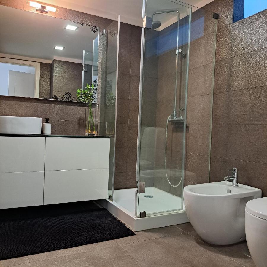 Отель Casa Da Praca Миранда-ду-Дору Экстерьер фото
