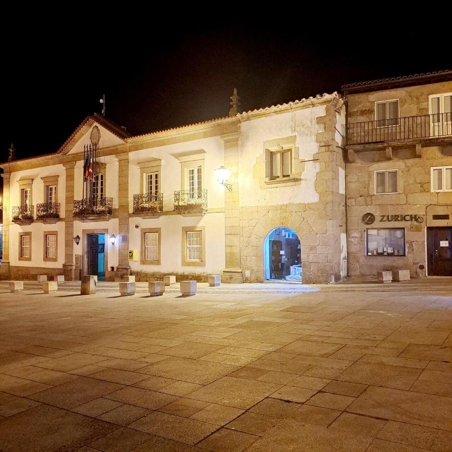 Отель Casa Da Praca Миранда-ду-Дору Экстерьер фото